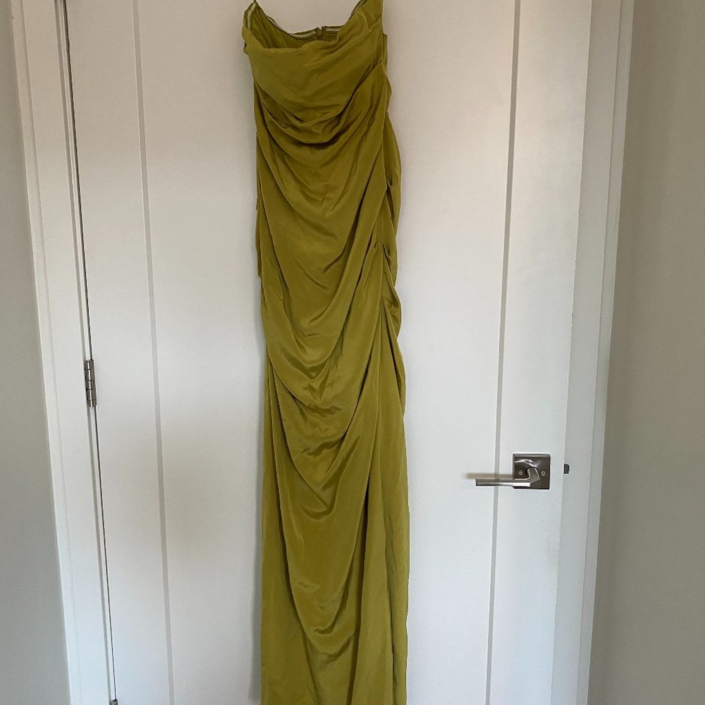 Green Nicole Miller Strapless Ruched Gown